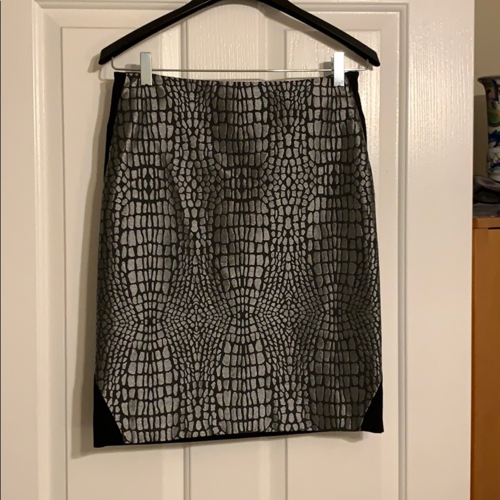 DVF Silver and Black Pencil Skirt